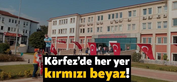 Körfez’de 29 Ekim Cumhuriyet Bayramı kapsamında Körfez Belediyesi tarafından caddeler