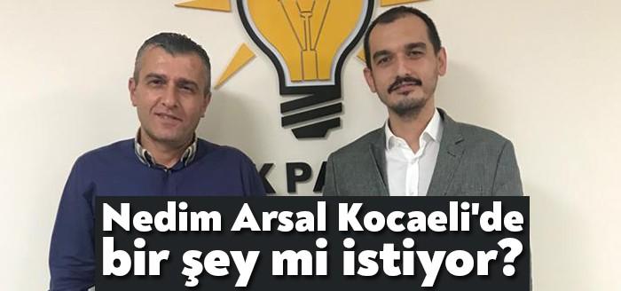 AKP İzmit İlçe Başkanlığının gerçekleştirilen 5. olağan kongresinde güven tazeleyerek