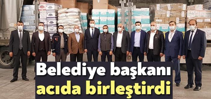 Gölcük Belediye Başkanı Ali Yıldırım Sezer, ilçedeki siyasi partilerin başkanlarıyla