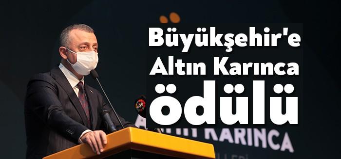 Marmara Belediyeler Birliği’nin düzenlediği Altın Karınca ödül töreninde Kocaeli Büyükşehir