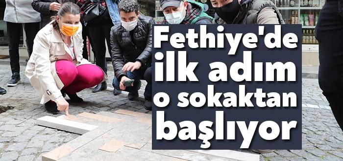 İzmit Belediyesi, Fethiye Caddesi yenileme projesinde varolan zemin taşını Feridun