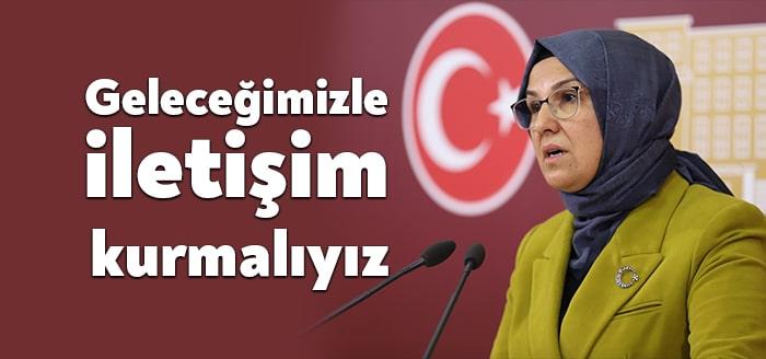 AKP Kocaeli Milletvekili Radiye Sezer Katırcıoğlu, Meclis'te düzenlediği basın toplantısında,