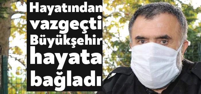Annesi öldükten sonra kendi hayatından vazgeçen 60 yaşındaki Zilfi Çelik’i