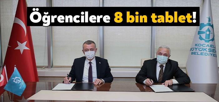İhtiyaç sahibi 8 bin öğrenciye tablet dağıtacaklarını vurgulayan Başkan Büyükakın,