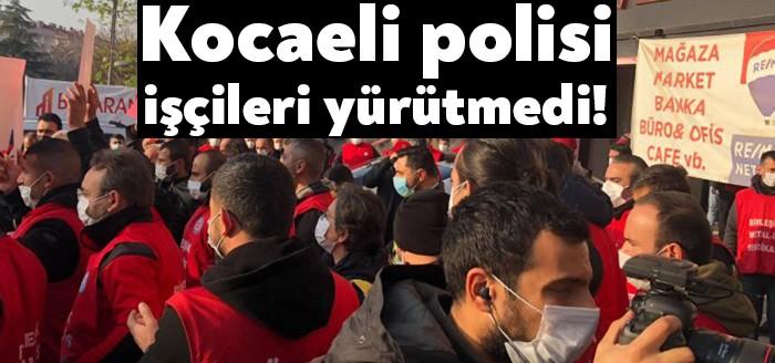 DİSK'e bağlı Birleşik Metal-İş Sendikasına üye oldukları için patron tarafından
