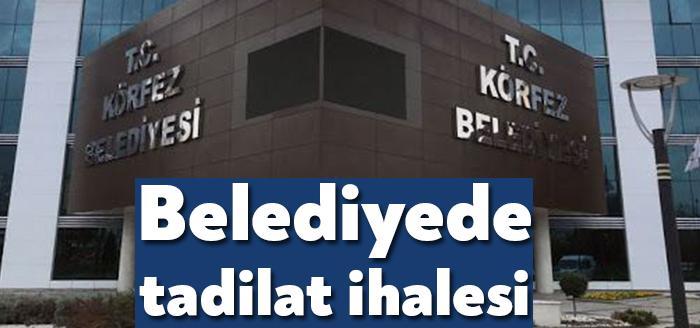Körfez Belediyesi hizmet binası ana giriş kapısı, giriş holü ve