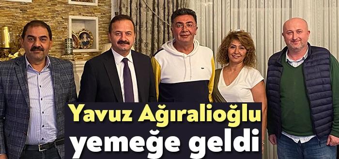 İYİ Parti Genel Başkan Yardımcısı Yavuz Ağıralioğlu, Kocaeli'de İYİ Parti