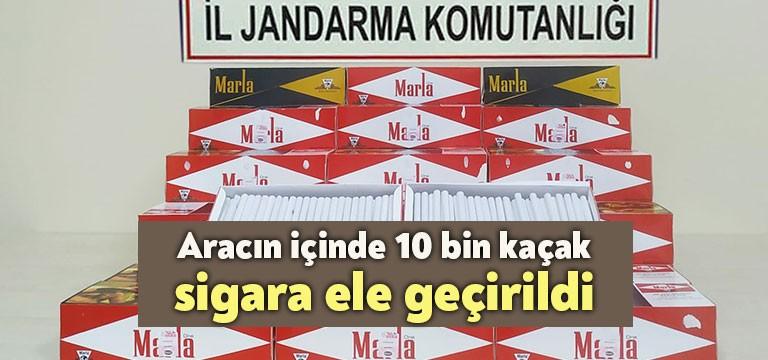 Kocaeli İl Jandarma Komutanlığı ekipleri tarafından durdurularak arama yapılan bir