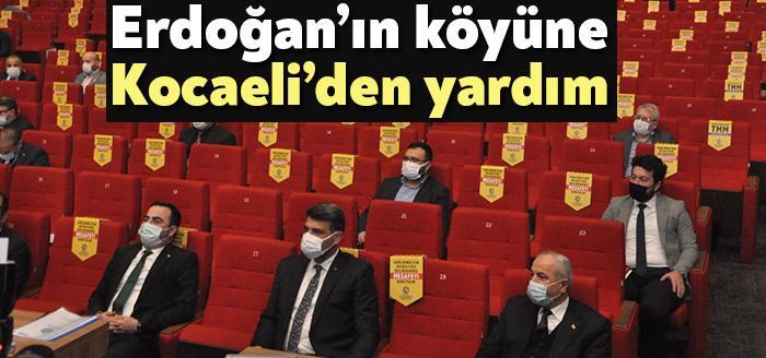 Kocaeli Büyükşehir Belediyesi’nde konuşan CHP’li Engin Taşdemir, Cumhurbaşkanı Recep Tayyip