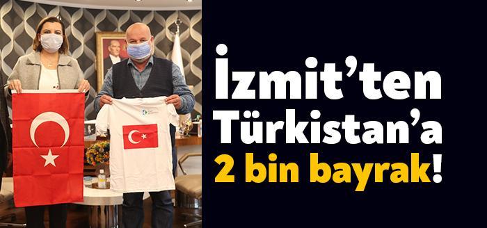 İzmit Belediyesi, Güney Türkistan’da bayrak hasretiyle yaşayan vatandaşlara yardım elini