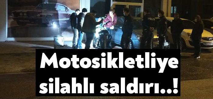 Kocaeli'nin Gebze ilçesinde bir şahıs motosikletin üzerinde otururken silahlı saldırıya