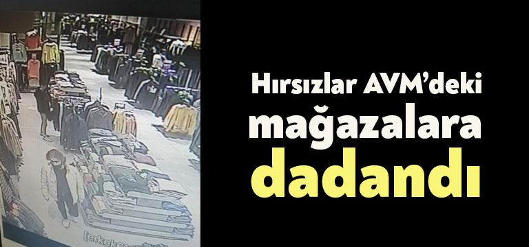 İzmit’te bulunan bir AVM’deki mağazalardan hırsızlık yaptıkları belirlenen biri çocuk