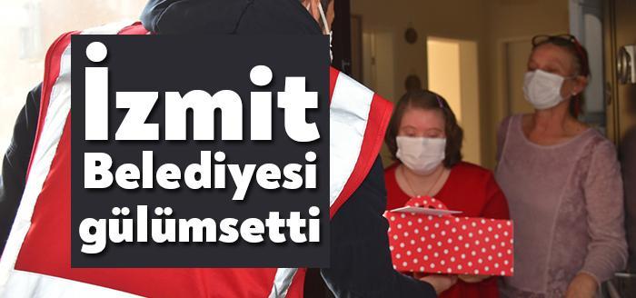 İzmit Belediye Başkanı Av. Fatma Kaplan Hürriyet, 3 Aralık Dünya