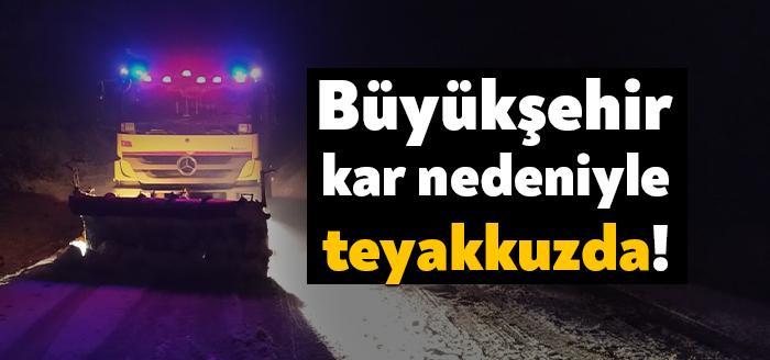 Büyükşehir Belediyesi Kar Timleri, Kartepe zirve yolunda başlayan kar yağışı