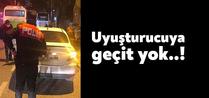 Kocaeli İl Emniyet Müdürlüğü'ne bağlı ekipler Kocaeli'nin İzmit ilçesinde 10