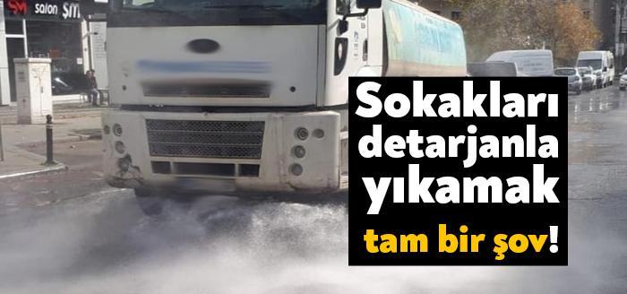 Prof. Dr. Mikdat Kadıoğlu yaptığı değerlendirmede, "Biz asfaltları yalamıyoruz sonuçta.