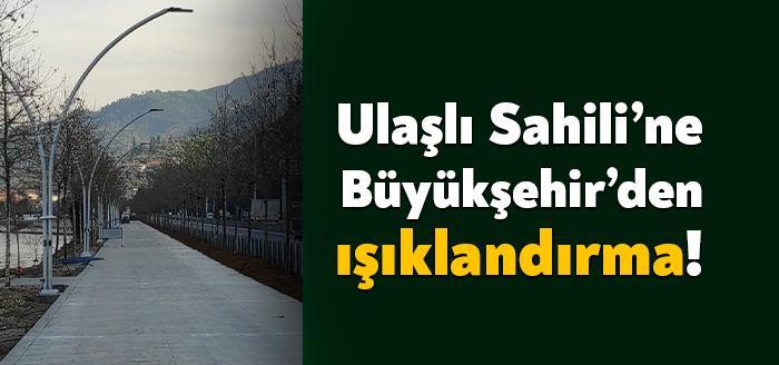 Altınkemer-Ulaşlı arasında gerçekleştirilen sahil düzenleme projesinde görsel aydınlatma montajları Kocaeli