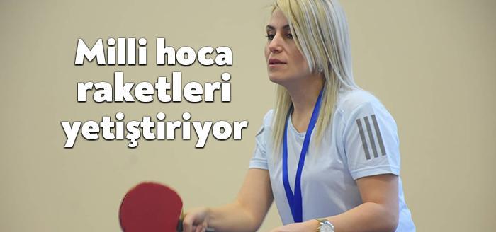Milli Antrenör Yasemin Çepnioğlu, Kocaeli’de geleceğin raketlerini yetiştiriyor. Eğitimler, Derince