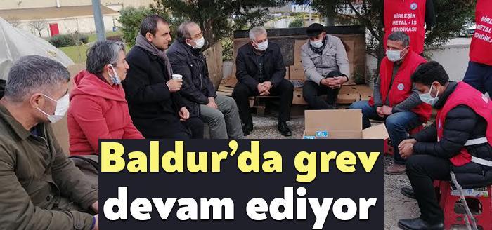 Kocaeli Çayırova'da grevlerine devam eden Baldur işçilerine EMEP Genel Başkanı