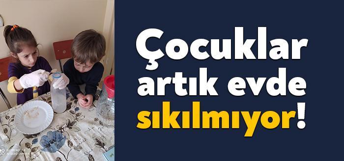 Büyükşehir Belediyesi Kocaeli Bilim Merkezi’nde atölye çalışmaları çevrimiçi olarak yapılıyor.