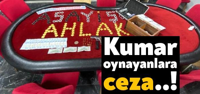 İZMİT'te, kumar oynayan 31 kişiye, koronavirüs tedbirleri kapsamında ceza kesildi.