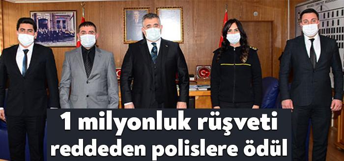 Kocaeli'de 31 yıllık kesinleşmiş cezası olan şahıs bir partide polise