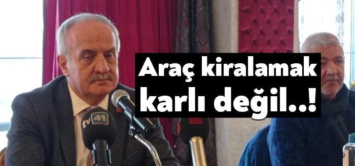Belediye hizmet araçlarını satın alan Derince Belediye Başkanı Zeki Aygün,