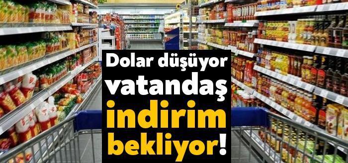Dolar kurunda yaşanan düşüş vatandaşı heyecanlandırdı. Dövizin 7 TL’nin altına