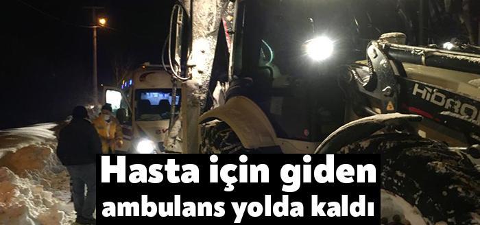 İzmit Belediyesi karla mücadele ekipleri, Arpalık İhsaniye Köyü’nde kara saplanan