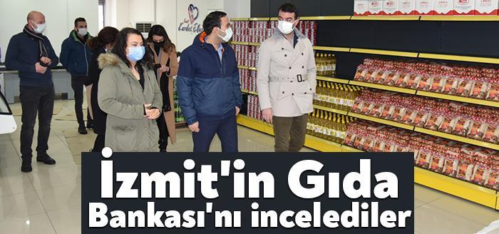 Kartal Belediyesi Sosyal Yardım İşleri Müdürlüğü ekipleri, İzmit Belediyesi’nin Gıda