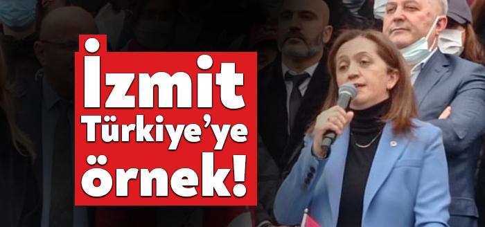 İzmit Belediyesi toplu iş sözleşmesi töreninde konuşan DİSK Genel Başkanı