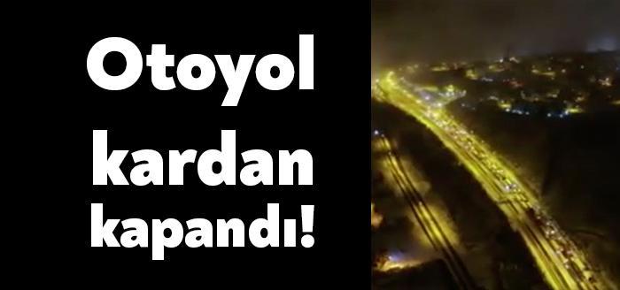 Kocaeli’de etkili olan kar yağışı sebebi ile ulaşıma kapanan TEM