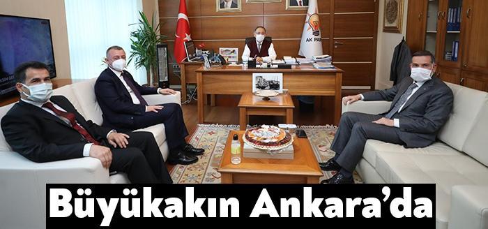 Kocaeli Büyükşehir Belediye Başkanı Tahir Büyükakın ilk olarak AKP Yerel