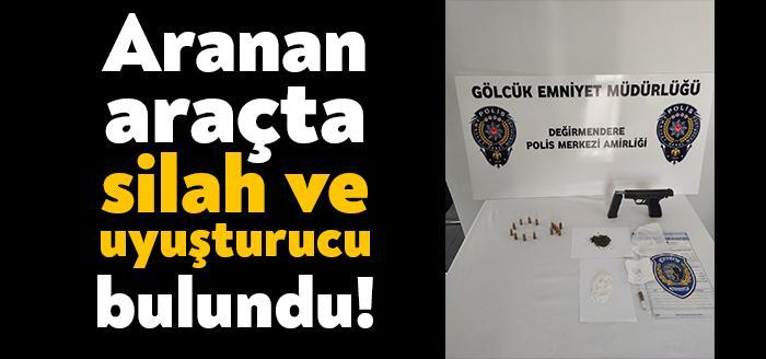 Gölcük’te polis ekipleri tarafından durdurularak arama yapılan bir araçta ruhsatsız
