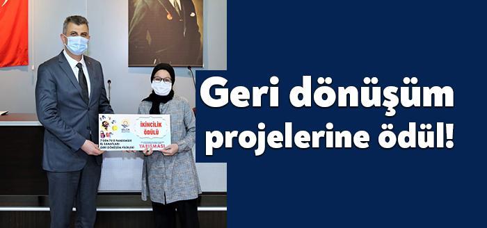 Gölcük Belediyesi tarafından düzenlenen, 7’den 70’e Pandemide Geri Dönüşüm Fikirleri