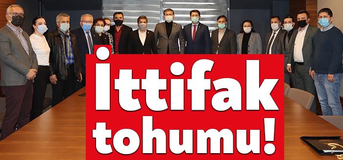 SP Kocaeli İl Teşkilatı, CHP Kocaeli İl Örgütü’nü ziyaret ederek