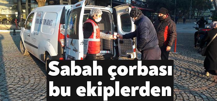 İzmit Belediyesi Mobil Çorba Dağıtım araçları hafta içi her gün
