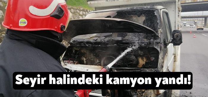 Kocaeli’nin Körfez ilçesi D100 Karayolu'nda bir kamyon seyir halindeyken alevlere