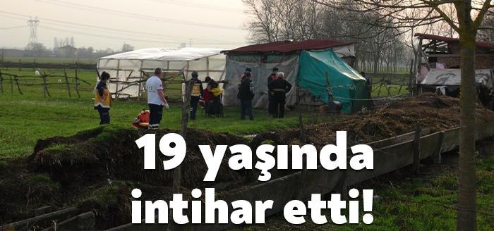 İzmit Bayraktar Mahallesinde ikamet eden 19 yaşındaki Emirhan Demircan, evlerine