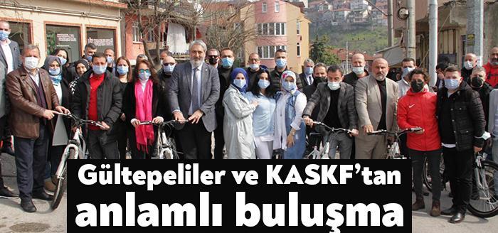 Gültepeliler Platformu ev sahipliğinde mahallede organize edilen kahvaltı programına KASKF