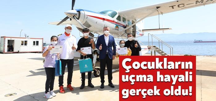 Kocaeli Büyükşehir Belediyesi Başkanı Doç. Dr. Tahir Büyükakın, çocukların hayalini