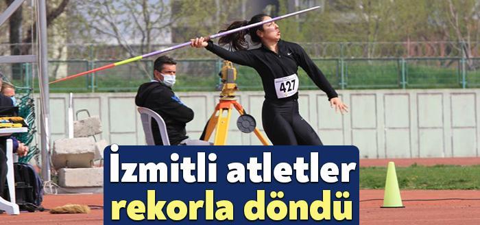 İzmit Belediyesporlu atletler Fatma Akkurt ve Merve Kanat, Bursa’da düzenlenen