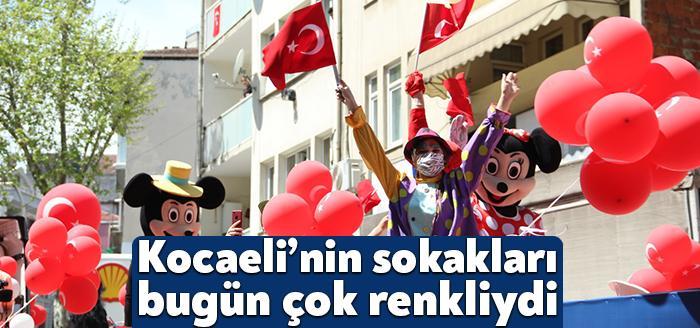 Kocaeli Büyükşehir Belediyesi Şehir Tiyatroları’nın neşeli ve anlamlı etkinliği ile