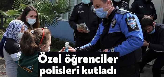 Kocaeli Büyükşehir Belediyesi Cemil Meriç Engelsiz Yaşam Merkezi özel öğrencilerinden