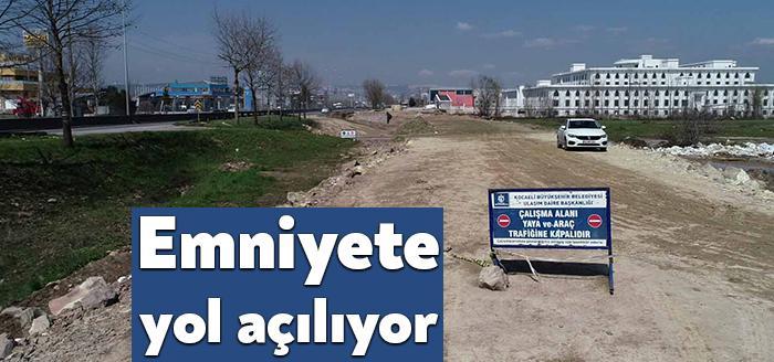 Başiskele’de yeni yapılan Kocaeli İl Emniyet Müdürlüğü yan yolları ve