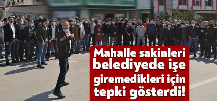 Kuruçeşmeliler Derneği üyeleri İzmit Belediye Başkanı Fatma Kaplan Hürriyet'e tepki