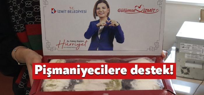 Dini bayramlarda personele çikolata hediye eden İzmit Belediyesi bu bayram