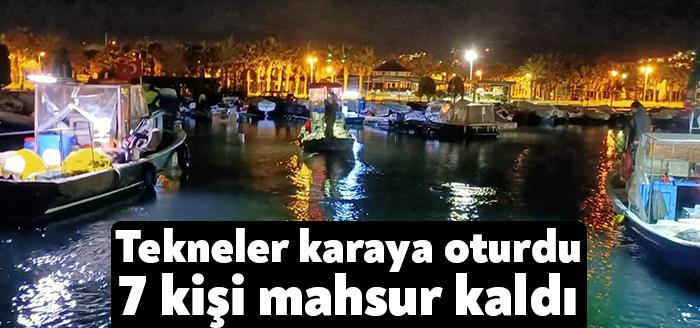 Gölcük’te hava muhalefeti nedeniyle karaya oturan 3 tekne ve içerisinde mahsur