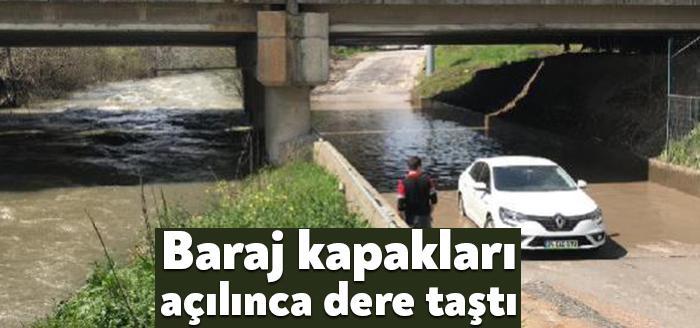 Kocaeli'de yağış ve karların erimesiyle tamamen dolan Yuvacık Barajı´nın kapakları