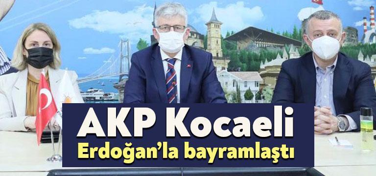 Cumhurbaşkanı ve AKP Genel Başkanı Erdoğan 81 il başkanıyla bayramlaştı.
